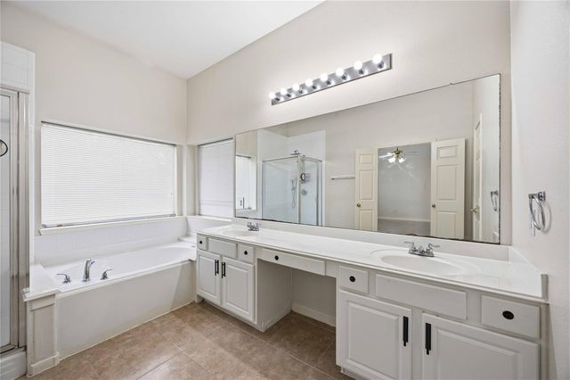7606 Brighton Knolls Lane, Richmond, TX 77407