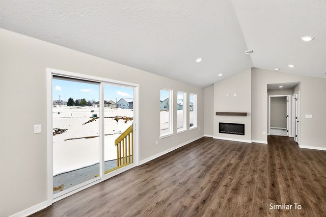 6530 NE 11th Court, Des Moines, IA 50313