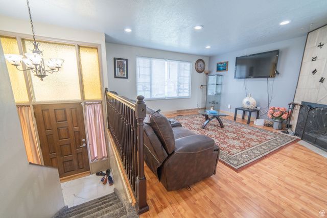 1430 E 8685 S, Sandy, UT 84093