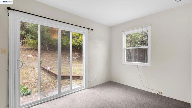 2457 2457 Ramona St, Pinole, CA 94564