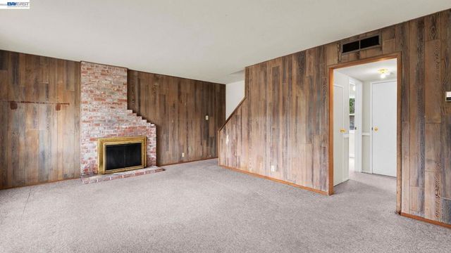 2457 2457 Ramona St, Pinole, CA 94564