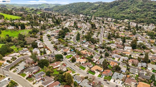 2457 2457 Ramona St, Pinole, CA 94564