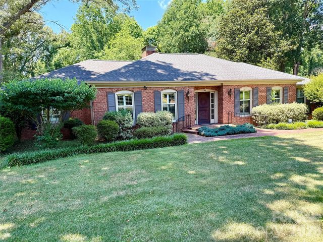 136 Mimosa Hills Drive, Morganton, NC 28655