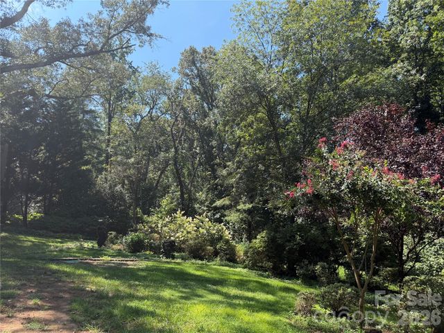 136 Mimosa Hills Drive, Morganton, NC 28655