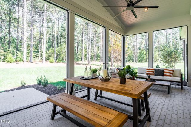 476 Mollie Meadow Drive, Zebulon, NC 27597