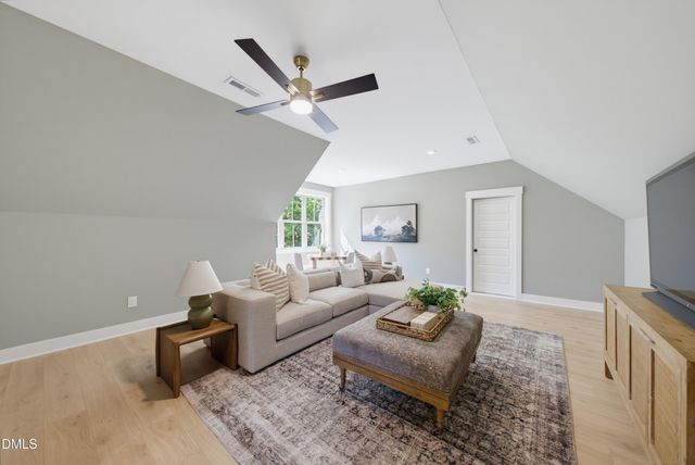 476 Mollie Meadow Drive, Zebulon, NC 27597