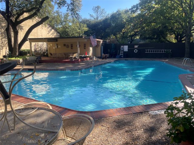 1800 Navajo Place, Irving, TX 75061