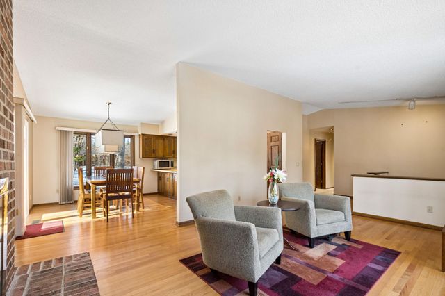 5210 Shady Lane, Excelsior, MN 55331