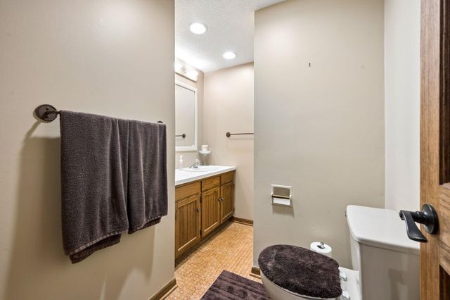 5210 Shady Lane, Excelsior, MN 55331