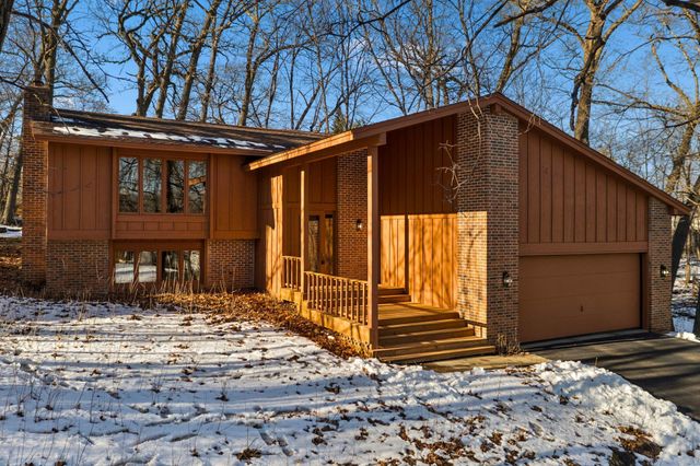 5210 Shady Lane, Excelsior, MN 55331