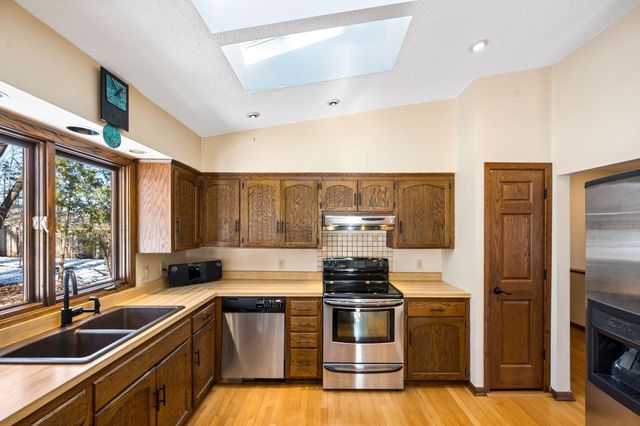 5210 Shady Lane, Excelsior, MN 55331