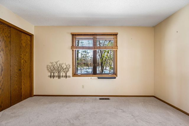 5210 Shady Lane, Excelsior, MN 55331