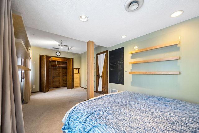 5210 Shady Lane, Excelsior, MN 55331