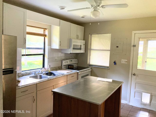 1622 ELSIE Street, Green Cove Springs, FL 32043