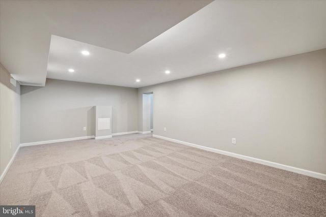 933 HENRY AVE, Wayne, PA 19087