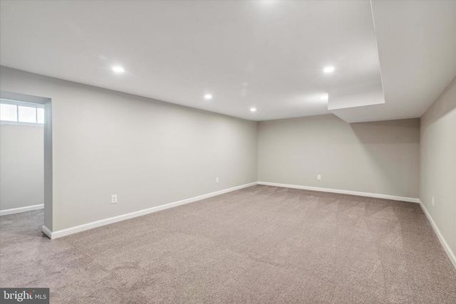 933 HENRY AVE, Wayne, PA 19087