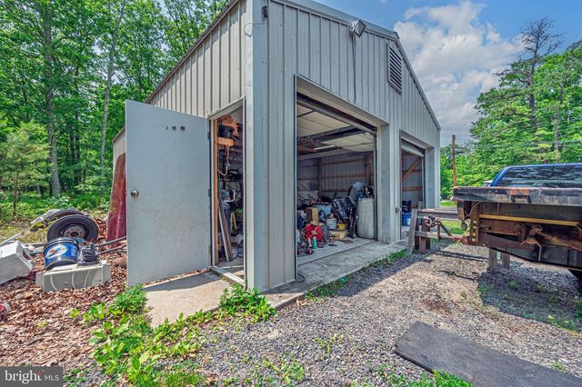1424 W POINT AVE, Mays Landing, NJ 08330