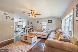 1424 W POINT AVE, Mays Landing, NJ 08330