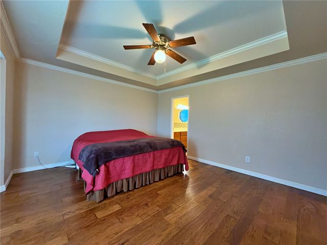 2300 Memorial Pkwy, Portland, TX 78374