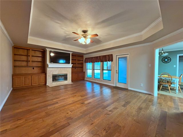 2300 Memorial Pkwy, Portland, TX 78374