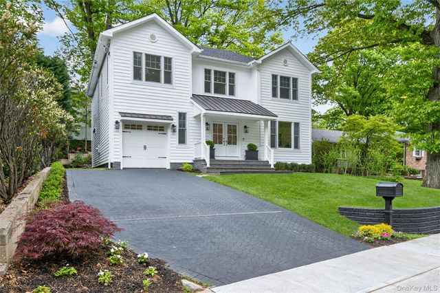 5 Pepperday Avenue, Port Washington, NY 11050