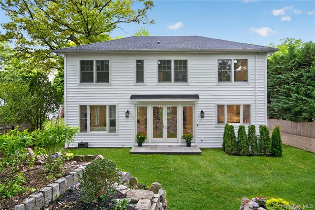 5 Pepperday Avenue, Port Washington, NY 11050