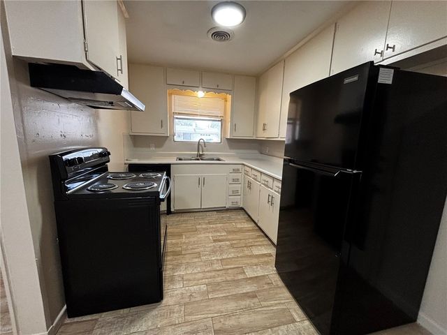 4914 Arlene Dr, Corpus Christi, TX 78411