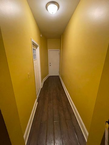 6835 S Calumet Avenue, Chicago, IL 60637