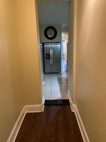 6835 S Calumet Avenue, Chicago, IL 60637