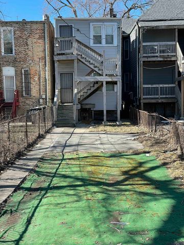 6835 S Calumet Avenue, Chicago, IL 60637