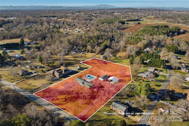 1400 Dry Ponds Road, Granite Falls, NC 28630