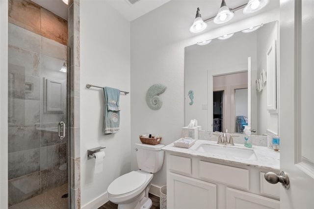 1300 Menard Avenue, Seabrook, TX 77586