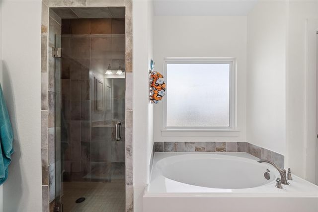 1300 Menard Avenue, Seabrook, TX 77586