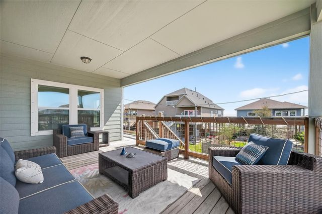 1300 Menard Avenue, Seabrook, TX 77586