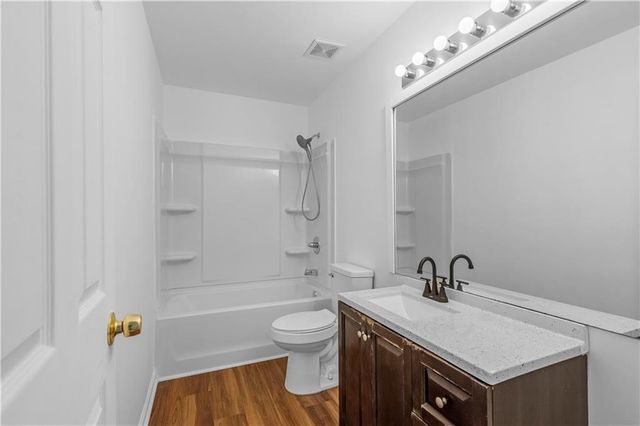 375 Darter Pointe NW, Kennesaw, GA 30144