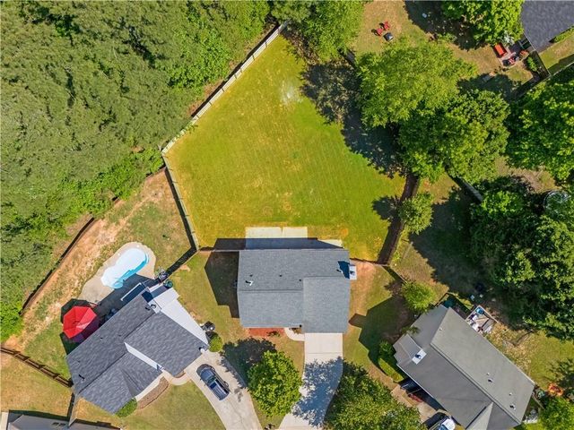 375 Darter Pointe NW, Kennesaw, GA 30144