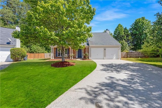 375 Darter Pointe NW, Kennesaw, GA 30144