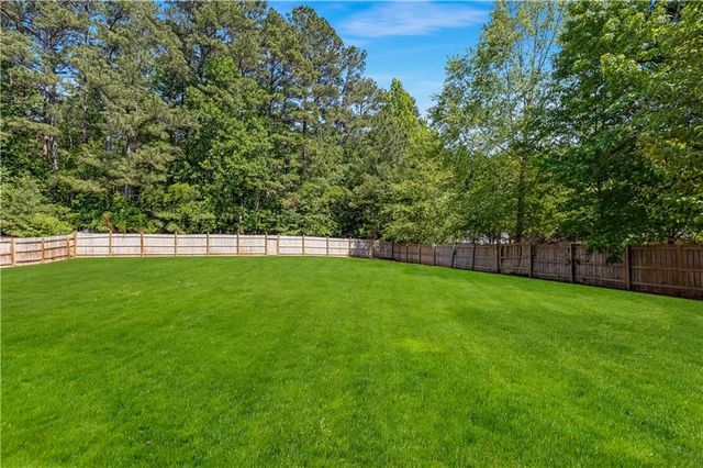 375 Darter Pointe NW, Kennesaw, GA 30144