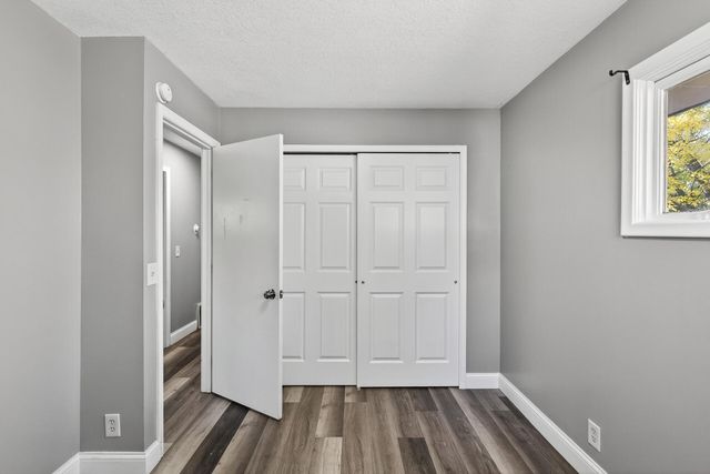 8114 Emerson Avenue S, Bloomington, MN 55420