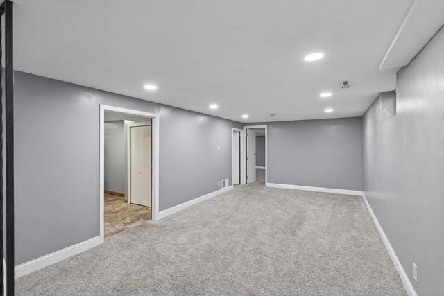 8114 Emerson Avenue S, Bloomington, MN 55420