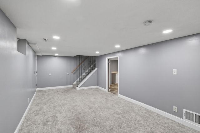 8114 Emerson Avenue S, Bloomington, MN 55420