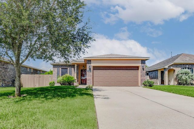814 Mills Creek Lane, La Marque, TX 77568