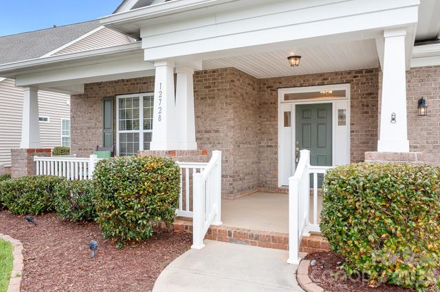 12728 Meetinghouse Drive, Cornelius, NC 28031