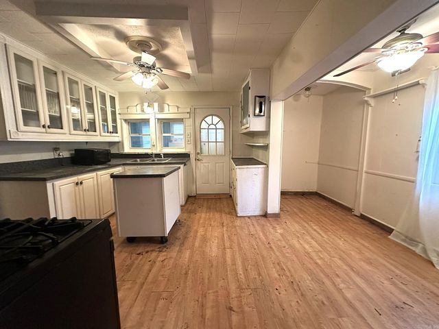 403 Seventh, Mena, AR 71953