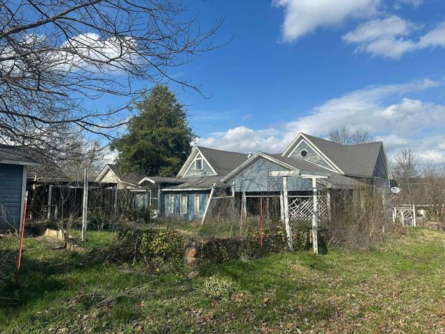 403 Seventh, Mena, AR 71953