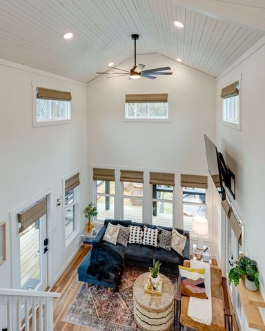 92 Hemlock Cv, Tracy City, TN 37387