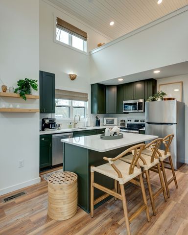 92 Hemlock Cv, Tracy City, TN 37387