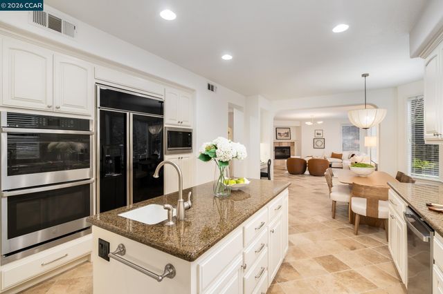 298 Sullivan Ct, Pleasanton, CA 94566