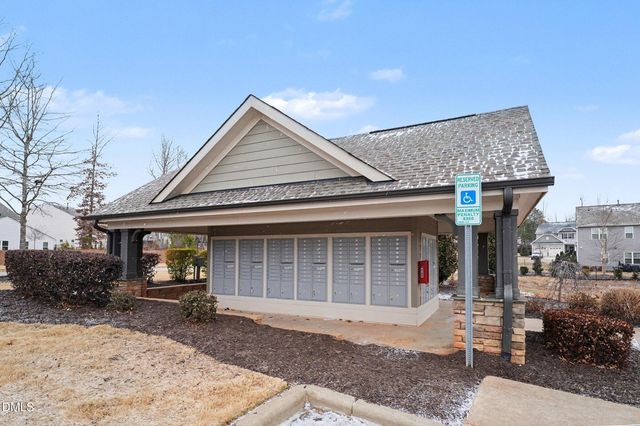 48 N Bottego Way, Clayton, NC 27527