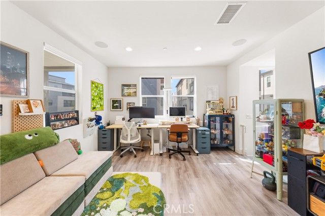 116 Tenor, Irvine, CA 92618